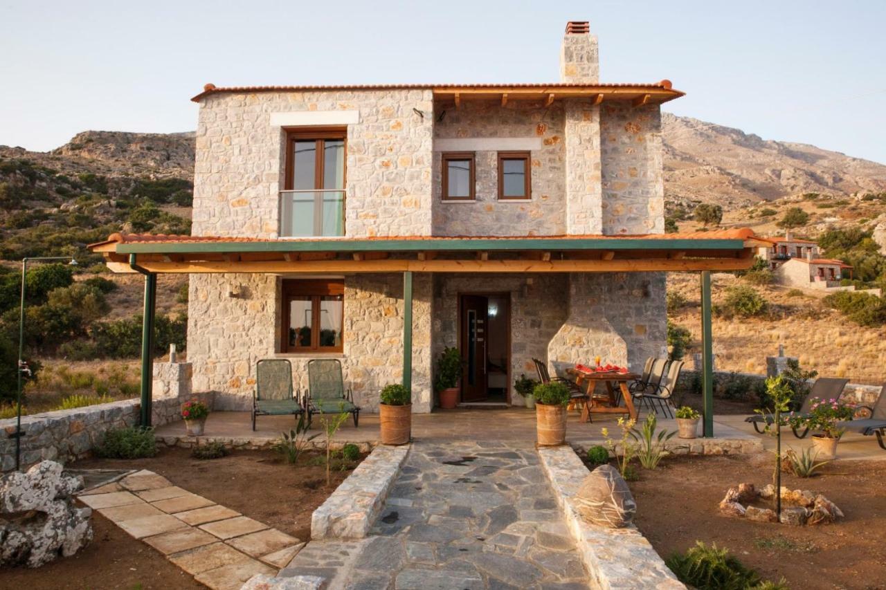 Alexandros Villa Agia Paraskevi  Luaran gambar
