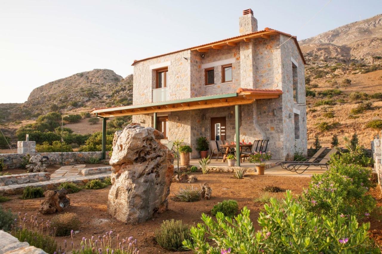 Alexandros Villa Agia Paraskevi  Luaran gambar