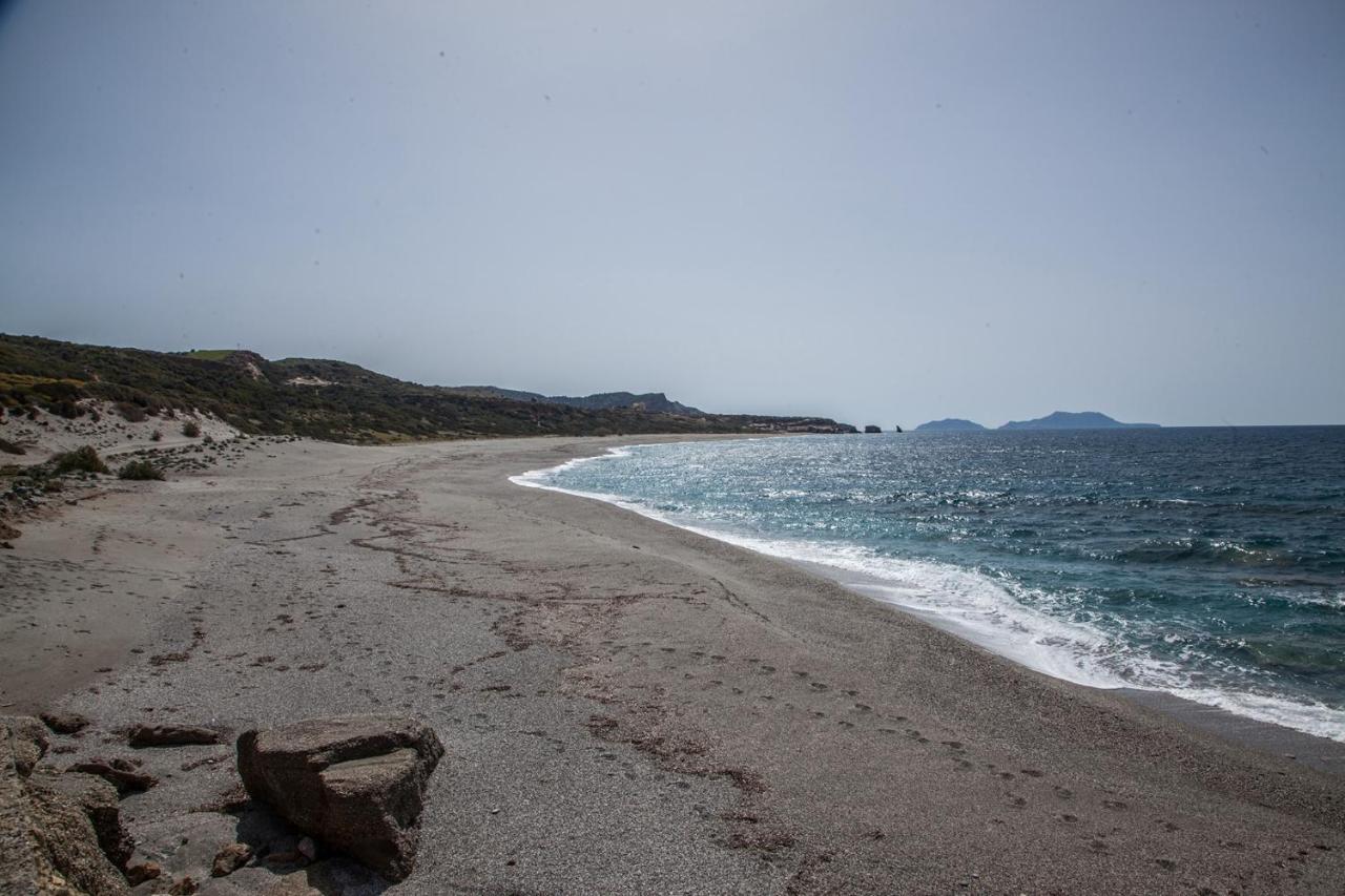Alexandros Villa Agia Paraskevi  Luaran gambar